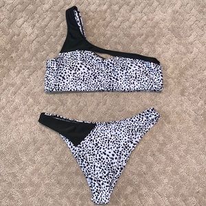 SHEIN ONE SHOULDER BIKINI